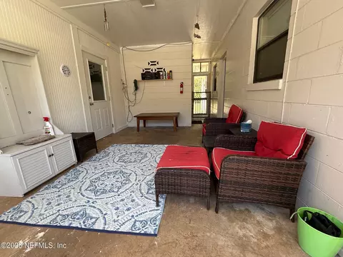 Exterior - 1135 Neil Ct, Starke, FL 32091 photo 4 of 11