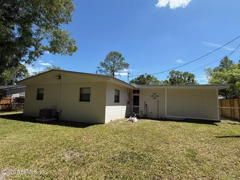 Exterior - 1135 Neil Ct, Starke, FL 32091 photo 8 of 11