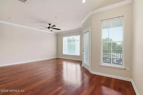 8290 Gate Pkwy W #512, Jacksonville, FL 32216