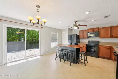 Kitchen - 86648 Cartesian Pointe Dr, Yulee, FL 32097 photo 1 of 4