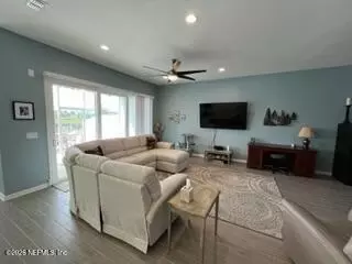 Living - 405 Rum Runner Way, Saint Johns, FL 32259 photo 1 of 1