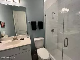 Bath - 405 Rum Runner Way, Saint Johns, FL 32259 photo 2 of 4
