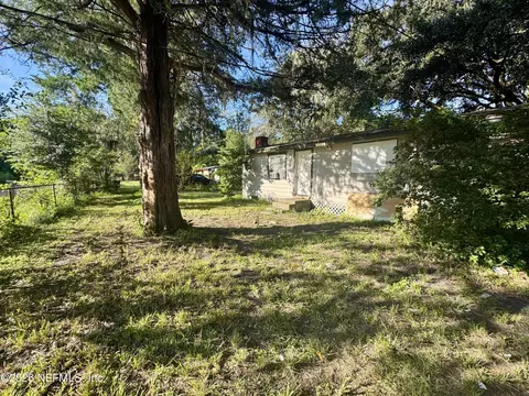 6228 Bluebird Rd, Jacksonville, FL 32219