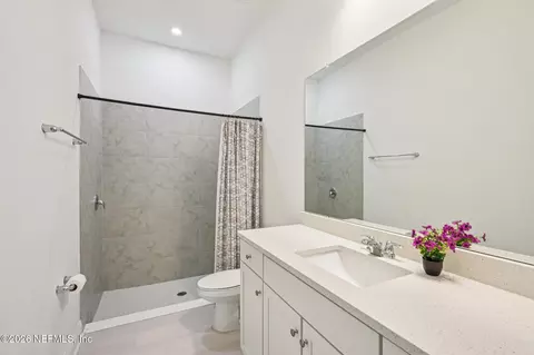 Bath - 271 Holly Landing Way, Saint Augustine, FL 32092 photo 3 of 4