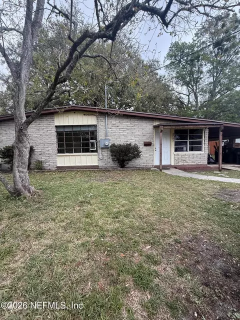 3751 Pizarro Rd, Jacksonville, FL 32217