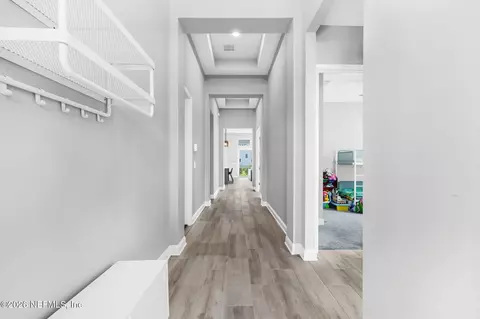 Entry Way - 644 Navigators Rd, Saint Johns, FL 32259 photo 4 of 8