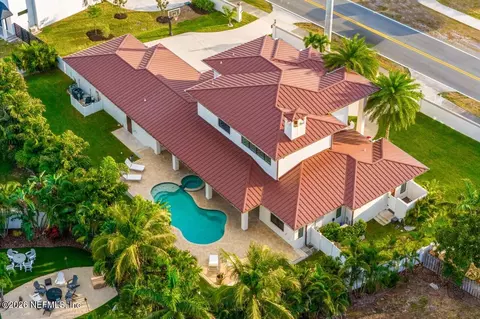 2355 N Riverside Dr, Melbourne, FL 32903