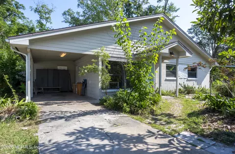 3061 Purdom Dr, Jacksonville, FL 32223