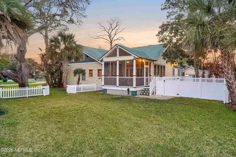 Exterior - 28 E Park Ave, Saint Augustine, FL 32084 photo 16 of 18