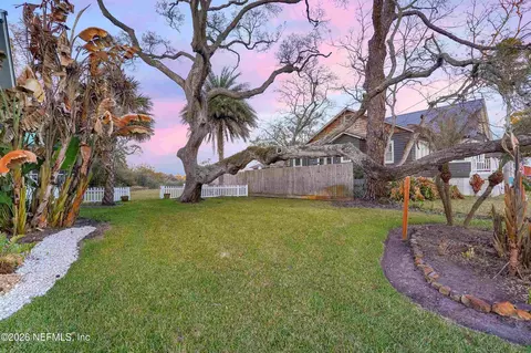 Exterior - 28 E Park Ave, Saint Augustine, FL 32084 photo 11 of 18