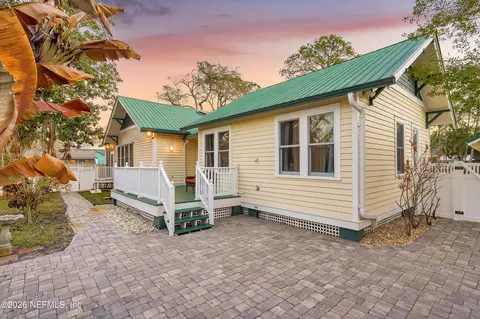 Exterior - 28 E Park Ave, Saint Augustine, FL 32084 photo 13 of 18