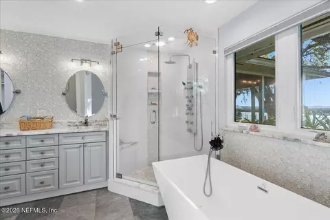 Bath - 85316 Avant Rd, Yulee, FL 32097 photo 1 of 5