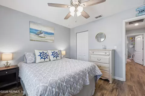 Bedroom - 571 Morgans Treasure Rd, Saint Augustine, FL 32084 photo 7 of 8