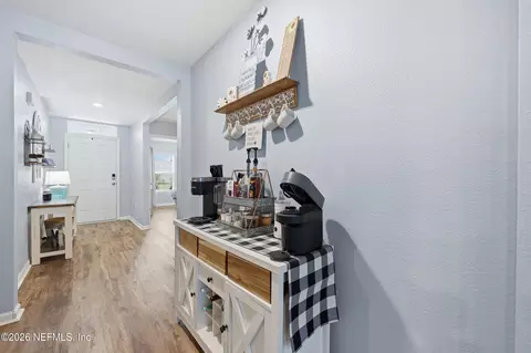 Entry Way - 571 Morgans Treasure Rd, Saint Augustine, FL 32084 photo 2 of 3