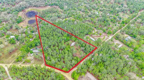 1056 Bellamy Rd, Melrose, FL 32666