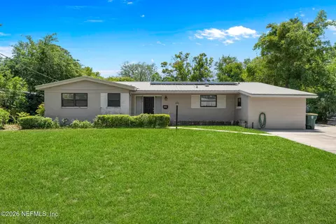 3938 Sierra Madre Dr S, Jacksonville, FL 32217