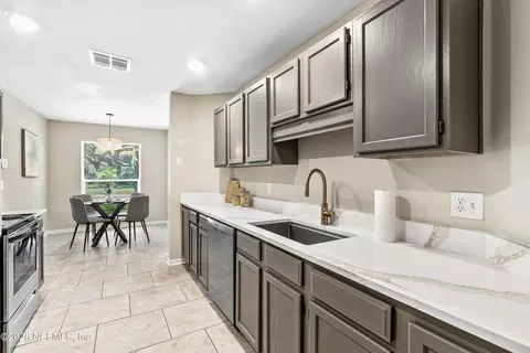Kitchen - 12466 Nesting Eagles Way, Jacksonville, FL 32225 photo 3 of 3