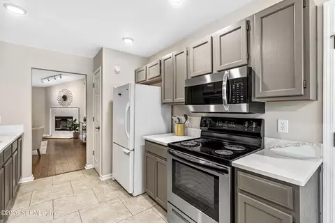 Kitchen - 12466 Nesting Eagles Way, Jacksonville, FL 32225 photo 2 of 3