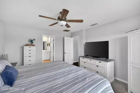 Bedroom - 89 Yellowfin Dr, Saint Augustine, FL 32095 photo 2 of 8