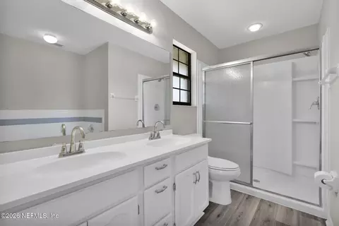 Bath - 227 River Forest Ln, Saint Augustine, FL 32092 photo 1 of 2