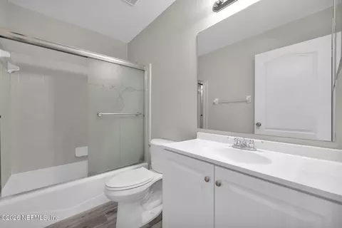 Bath - 227 River Forest Ln, Saint Augustine, FL 32092 photo 2 of 2