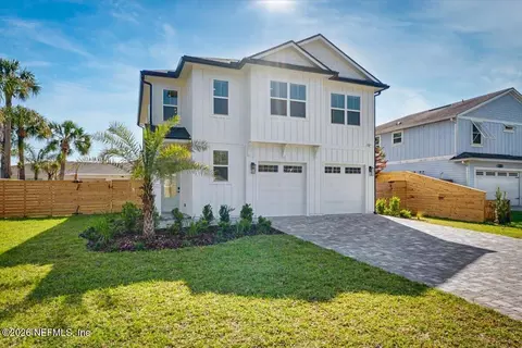 514 Barbara Ln, Jacksonville Beach, FL 32250