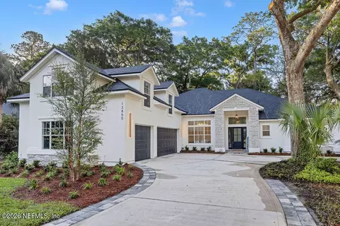 13850 Windsor Crown Ct E, Jacksonville, FL 32225