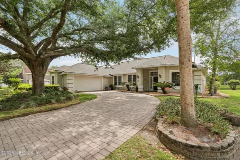 845 Buckeye Ln W, Jacksonville, FL 32259