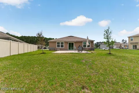 Exterior - 75644 Bridgewater Dr, Yulee, FL 32097 photo 4 of 4