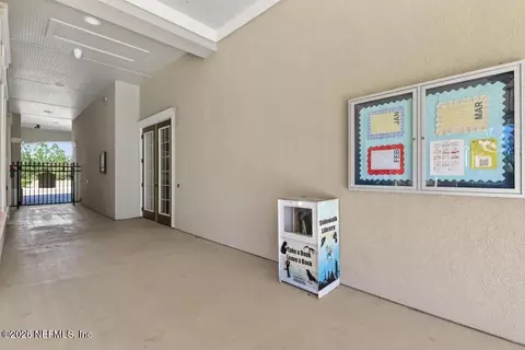 Entry Way - 75644 Bridgewater Dr, Yulee, FL 32097 photo 6 of 6