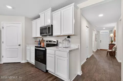 Entry Way - 75644 Bridgewater Dr, Yulee, FL 32097 photo 5 of 6