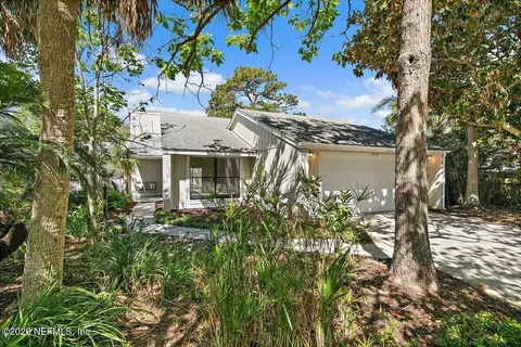 2437 Burgundy Ct, Ponte Vedra Beach, FL 32082