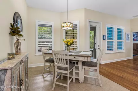 Dining - 96102 Windsor Dr, Yulee, FL 32097 photo 2 of 2