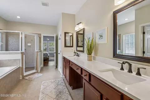 Bath - 96102 Windsor Dr, Yulee, FL 32097 photo 1 of 6