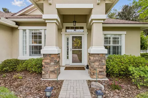 Exterior - 96102 Windsor Dr, Yulee, FL 32097 photo 10 of 11