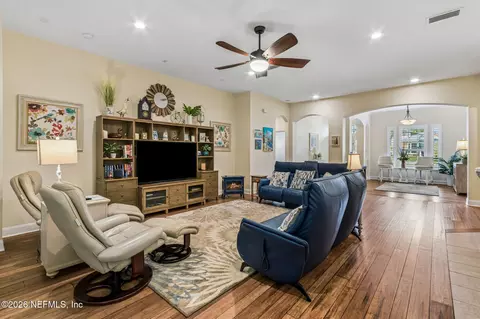 Living - 96102 Windsor Dr, Yulee, FL 32097 photo 2 of 2