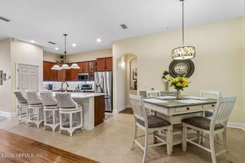 Dining - 96102 Windsor Dr, Yulee, FL 32097 photo 1 of 2