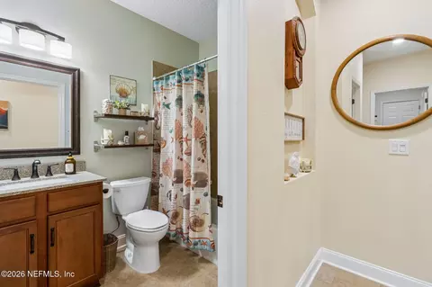 Bath - 96102 Windsor Dr, Yulee, FL 32097 photo 5 of 6