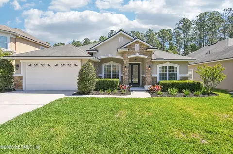 160 Woodcross Dr, Saint Johns, FL 32259
