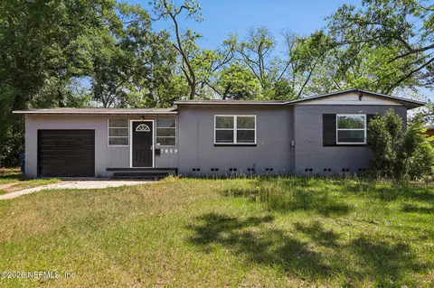 7859 Denham Rd W, Jacksonville, FL 32208