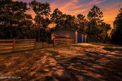 1886 State Road 20, Hawthorne, FL 32640