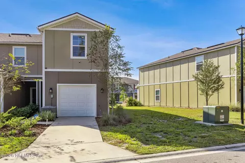 Exterior - 86440 Shortline Cir, Yulee, FL 32097 photo 4 of 6
