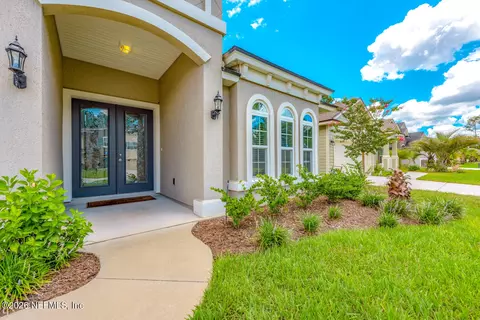 5043 Redford Manor Dr, Jacksonville, FL 32258