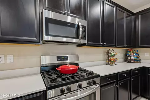 Kitchen - 220 Rivercliff Trl, Saint Augustine, FL 32092 photo 2 of 3