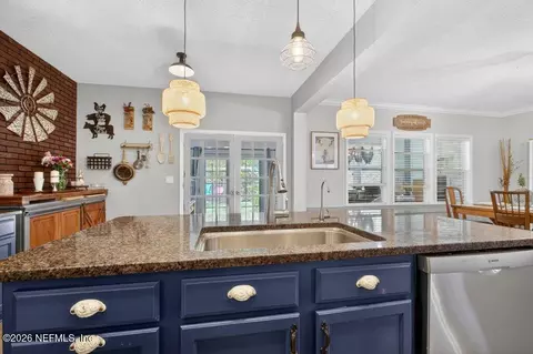 Kitchen - 324 Silver Glen Ave, Saint Augustine, FL 32092 photo 4 of 6