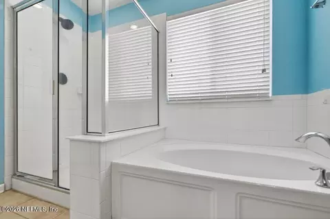 Bath - 324 Silver Glen Ave, Saint Augustine, FL 32092 photo 3 of 7