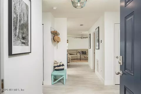 Entry Way - 255 Seville Pkwy, Saint Augustine, FL 32086 photo 2 of 4