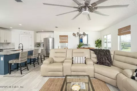 Living - 255 Seville Pkwy, Saint Augustine, FL 32086 photo 2 of 3