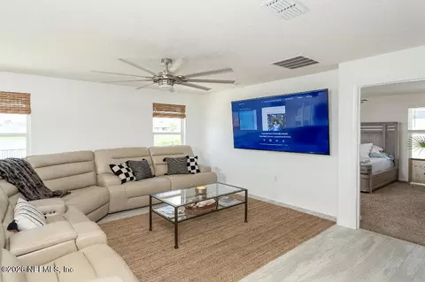 Living - 255 Seville Pkwy, Saint Augustine, FL 32086 photo 3 of 3