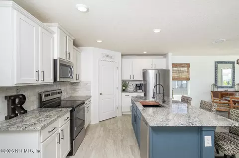 Kitchen - 255 Seville Pkwy, Saint Augustine, FL 32086 photo 3 of 7